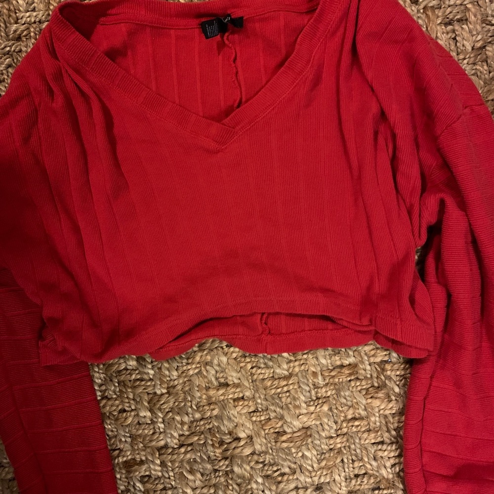 Clothes - Picture 4 of 8
